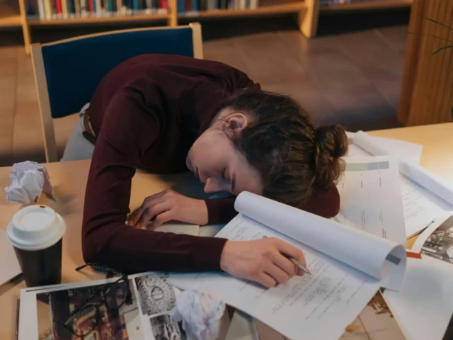 ¿Por Qué Me Canso Tanto? El Agotamiento que No Vemos